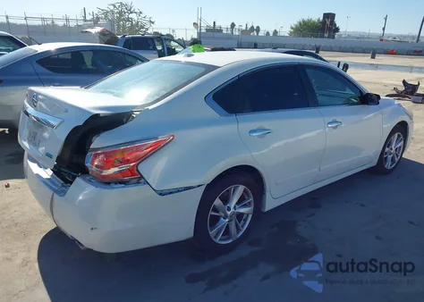 2014 Nissan Altima 2.5 S z USA, uszkodzony, nr VIN 1N4AL3APXEC152792